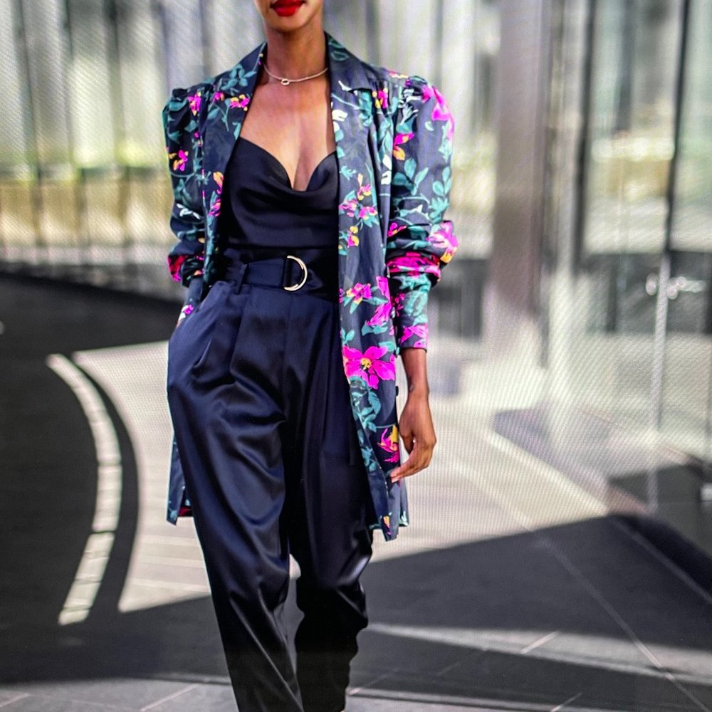 Signed Blake The Drop Beautiful Statement Ruched Long Sleeve Blazer/Dress, S